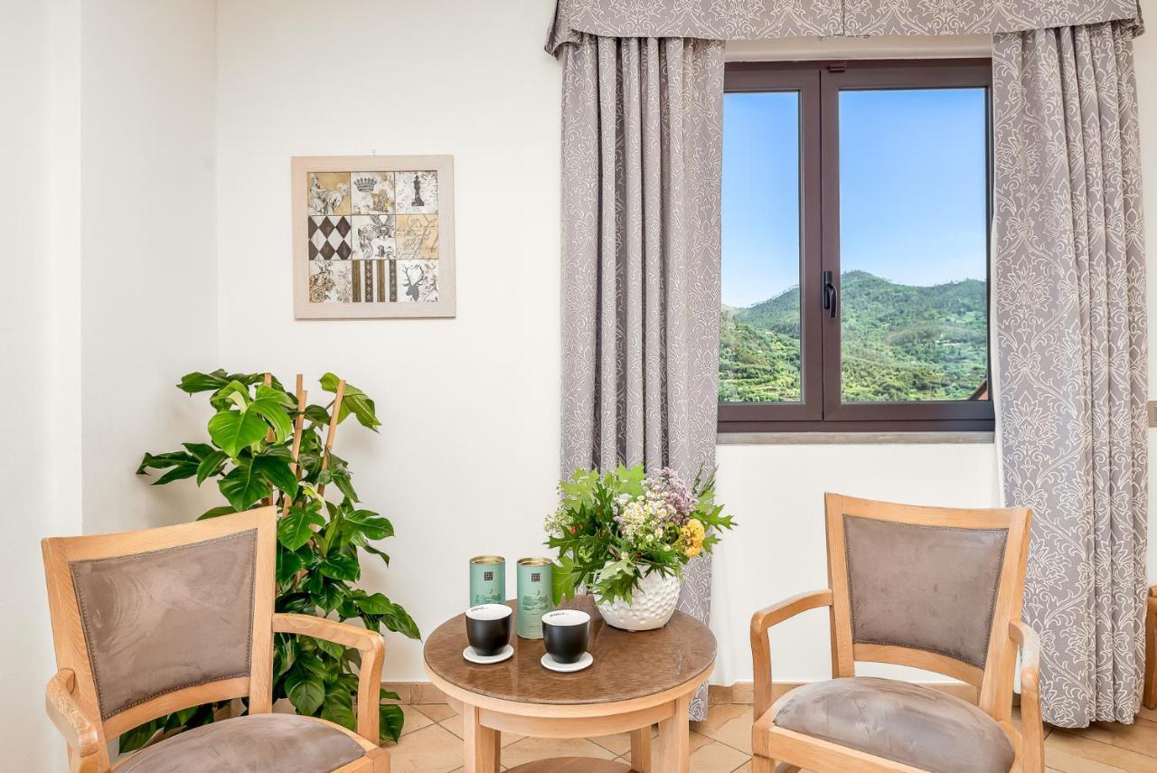 Double or Twin Room with Balcony,1498630966:JPEG